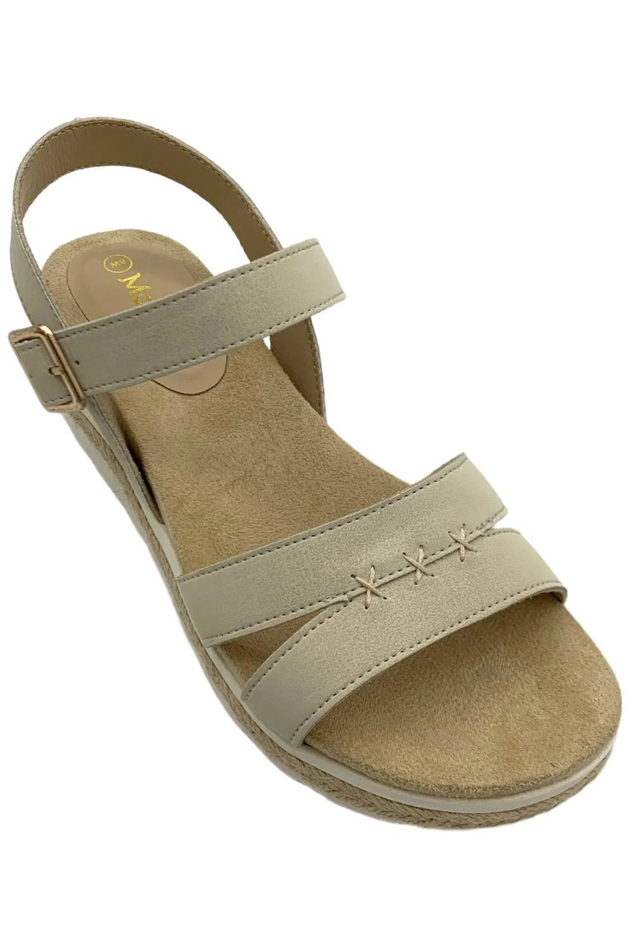 Masseys Women's Birdie Slingback Strappy Wedge Sandal Bone/Distressed - Medium